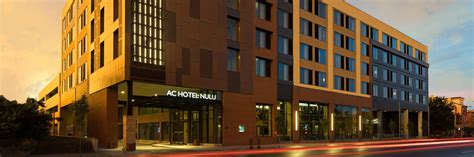Downtown Louisville Hotel near Churchill Downs .